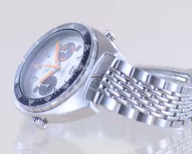 Thumbnail von TAG Heuer Autavia Orange Boy Chronograph Vintage Automatic Cal 12 Silver dial rar