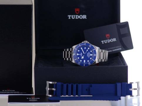  Tudor Pelagos Titan Date B+P Diver Titanband Manufakturwerk Blue Dial 