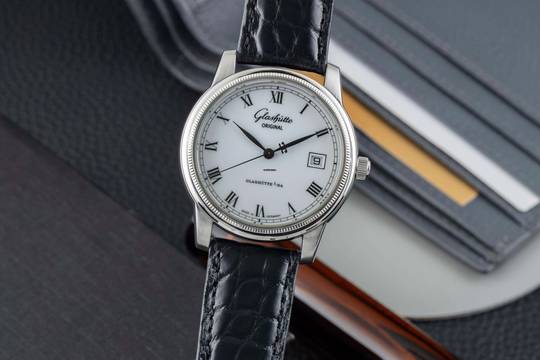  Glashütte Original Senator Automatik Edelstahl Automatik Herrenuhr Ref. 1-39-11-05-03-04 