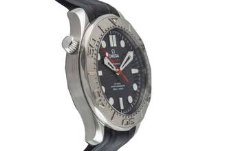 Thumbnail von Omega Seamaster Diver 300 M ''Nekton'' Edelstahl / Titan Ref. 210.32.42.20.01.002 B&P 2024