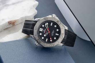 Thumbnail von Omega Seamaster Diver 300 M ''Nekton'' Edelstahl / Titan Ref. 210.32.42.20.01.002 B&P 2024