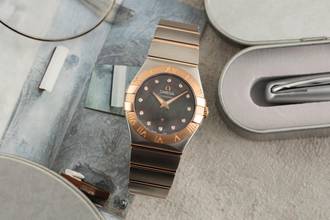 Thumbnail von Omega Constellation Quartz Stahl / Gold Quarz Damenuhr Ref. 123.20.27.60.57.006 B&P