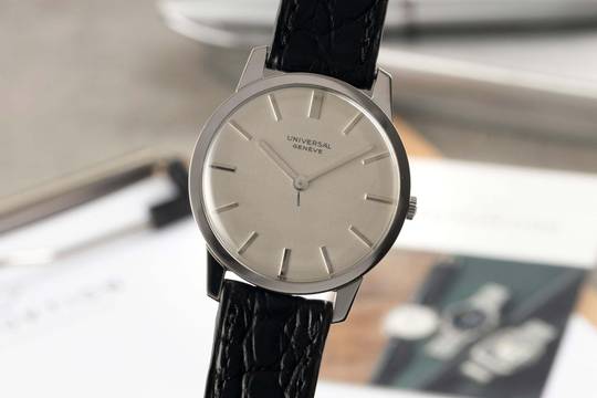  Universal Genève Edelstahl Linen Dial Handaufzug unisex Ref. 842101 Vintage 