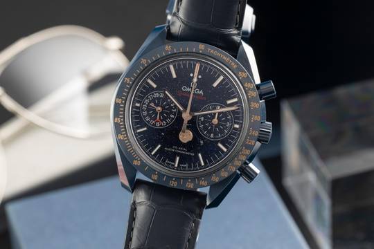 Omega Speedmaster Moonphase Moonwatch Blue Side of the Moon 304.93.44.52.03.002 