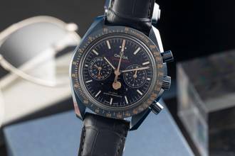  Omega Speedmaster Moonphase Moonwatch Blue Side of the Moon 304.93.44.52.03.002 