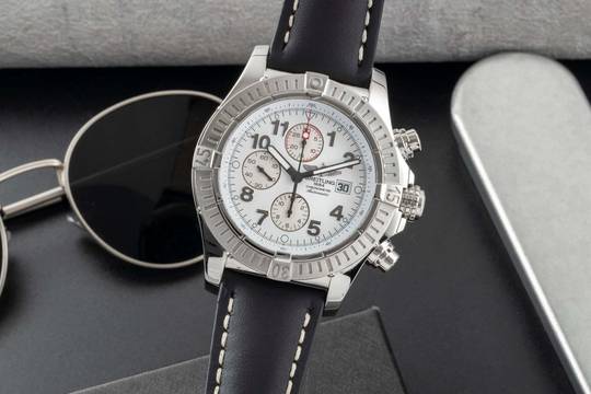  Breitling Super Avenger Chronograph Edelstahl Automatik Ref. A13370 B&P 2019 