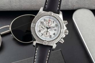  Breitling Super Avenger Chronograph Edelstahl Automatik Ref. A13370 B&P 2019 