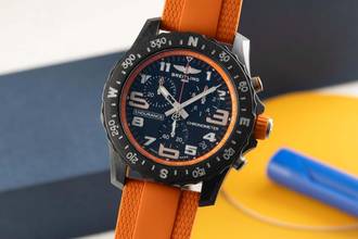  Breitling Endurance Pro 44 Chronograph Breitlight Herren Ref. X82310A51B1S2 B&P 