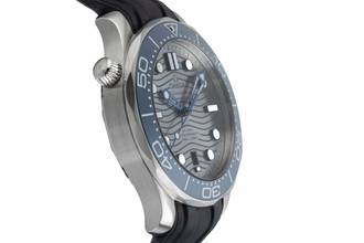 Thumbnail von Omega Seamaster Diver 300 M Steel Automatic Men's Watch 210.32.42.20.06.001 B&P