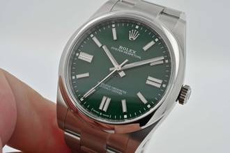 Thumbnail von Rolex Oyster Perpetual 41 Automatik 124300 Green Grün Verde