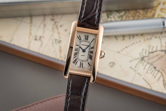  Cartier Tank Américaine 18k Rotgold Quarz Damenuhr Ref. W2607456 2503 