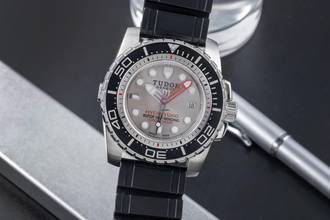 Tudor Hydronaut Hydro 1200 Steel Automatic Men's Watch Ref. 25000 Papers 2014