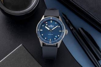 Thumbnail von Blancpain Fifty Fathoms Bathyscaphe Blue Ceramic 5000-0240-NAOA B&P NP €14,700