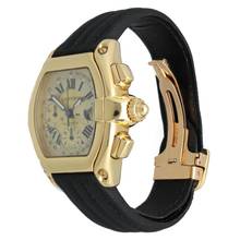 Thumbnail von Cartier Roadster Chronograph Xl 18K. gold Champgane dial Ref. 2619 Full set