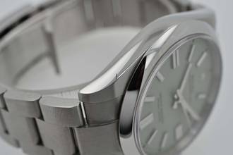 Thumbnail von Rolex Oyster Perpetual Automatik 134300 Pistachio Green