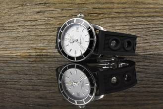 Thumbnail von Breitling Superocean Heritage 42 Stratus Silver Dial A1732124 Black Rubber