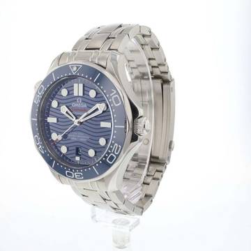  Omega Seamaster Diver 300 M Co-Axial Blue Wave Dial 