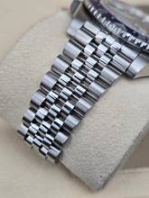 Thumbnail von Rolex GMT-Master II Pepsi 126710BLRO Jubilee Very Good Condition Full Set 2019