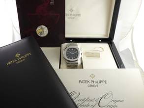 Thumbnail von Patek Philippe Nautilus LED Dial NEAR NOS condition