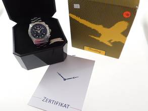 Thumbnail von Breitling Skyracer Chronograph Black Dial Stahlband im Neu Zustand