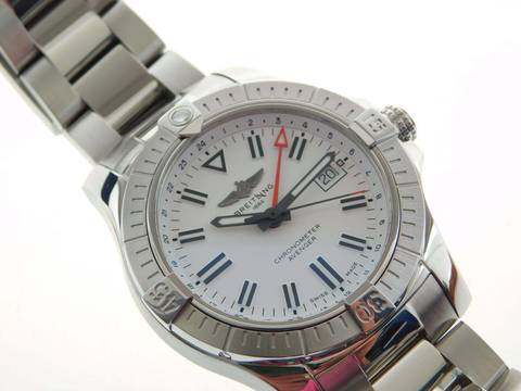  Breitling Avenger Automatic Gmt 43 im Full Set wie Neu aus 10/2023 LC 100 