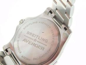 Thumbnail von Breitling Avenger Automatic GMT 43 in full set, like new from 10/2023, LC 100
