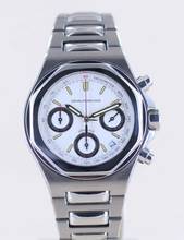 Thumbnail von Girard Perregaux Laureato Chronograph Limited Olympico White Dial Sports watch B+P Top