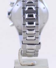 Thumbnail von Girard Perregaux Laureato Chronograph Limited Olympico White Dial Sports watch B+P Top