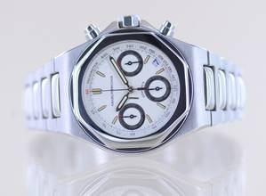 Thumbnail von Girard Perregaux Laureato Chronograph Limited Olympico White Dial Sports watch B+P Top