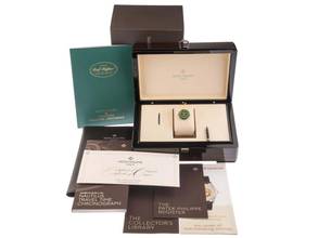 Thumbnail von Patek Philippe Nautilus Travel Time Ref.5990/1A-001 2017 Full Set Original unpolished Nautilus Travel Time