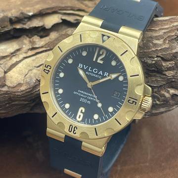  Bulgari Diagono Diagono Scuba 38 - Ref. SD38G - 750er Gelbgold 