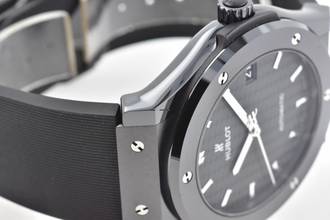 Thumbnail von Hublot Classic Fusion Black Magic Automatic Ceramic 511.CM.1771.RX