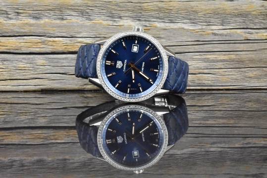  TAG Heuer Carrera Quartz Blue Dial - Factory Diamond Bezel 
