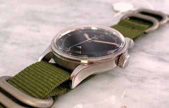 Thumbnail von Omega Classic Military Thin Arrow Air Force Royal Vintage 37mm 2777 RAF (Dirty Dozen Style) 2777