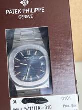 Thumbnail von Patek Philippe Nautilus 5711/1A-010 Nautilus Blue NEW B + P. German delivery - SEALED Full Set - Sealed - Investment piece - Collector's watch!