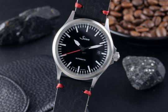  Sinn 556 Edelstahl Automatik Herrenuhr Ref. 556 I RS 556.0106 B&P 2023 