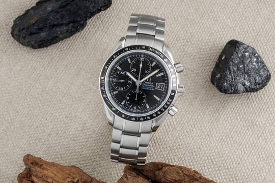  Omega Speedmaster Date Chronograph Stahl Automatik Ref. 3210.50.00 B&P 2019 