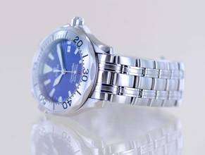 Thumbnail von Omega Seamaster Diver 300 M Electric Blue Dial Schwertzeiger Quartz rar 36 mm Unisex