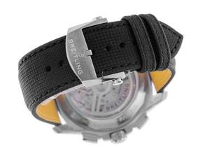 Thumbnail von Breitling Avenger B01 Ref.AB0147101B1X1 2026 Full Set Ungetragen Avenger B01 Chronograph Textil Leder Faltschließe