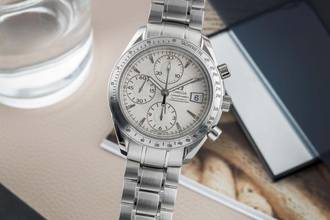  Omega Speedmaster Date Chronograph Stahl Automatik Ref. 3211.30.00 