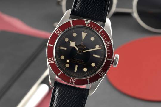  Tudor Black Bay Red Edelstahl Automatik Herrenuhr Ref. 79230R Papiere 2022 