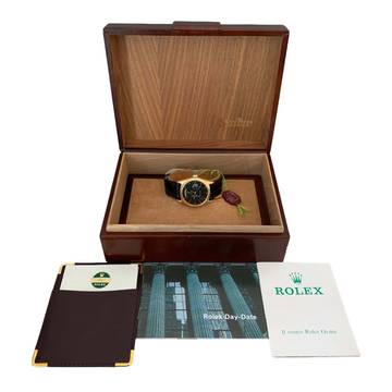  Rolex Day-Date 36 1803 President black dial yellow gold 18KT Full Set 1972 