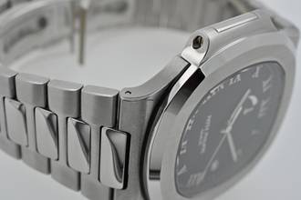 Thumbnail von Patek Philippe Nautilus Black Dial Steel Steel 3710/1 Vintage Power Reserve Extract Service 2024