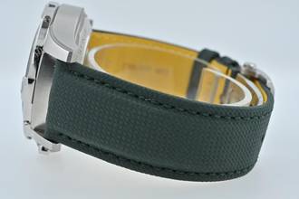 Thumbnail von Breitling Avenger B01 Chronograph 42 AB0146101L1X1 Green Dial