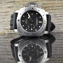 Panerai Luminor Submersible 1950 3 Days Automatic Left-Hand Clous-de-Paris Dial - Titanium PAM00569 Full Set 2015