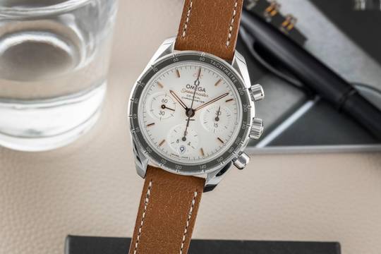  Omega Speedmaster 38 Chronograph Automatik Ref. 324.32.38.50.02.001 