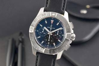 Thumbnail von Breitling Avenger B01 Chronograph 44 Automatic Ref. AB0147101B1X1