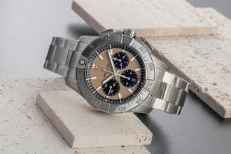 Thumbnail von Breitling Avenger B01 Chronograph 44 Stainless Steel Ref. AB0147101A1A1