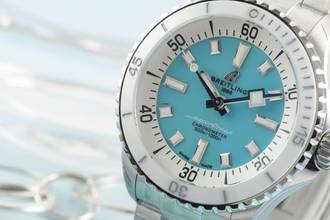 Thumbnail von Breitling Superocean 36 Steel Automatic Ladies' Watch Ref. A17377211C1A1