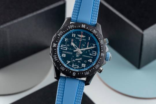  Breitling Endurance Pro Professional Endurance Pro 38 Breitlight R. X83310281B1S1 